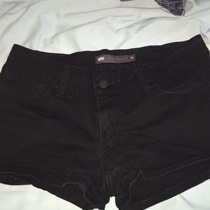 Black Levi shorts size 28 (6)